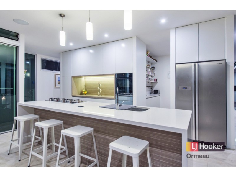 11 Guara Grove East, Pimpama QLD 4209