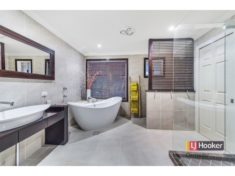 9 Mobbs Place, Ormeau QLD 4208