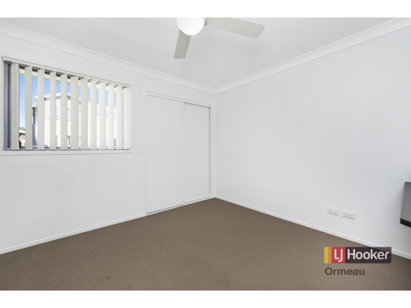 4/2 Christopher Street, Pimpama QLD 4209