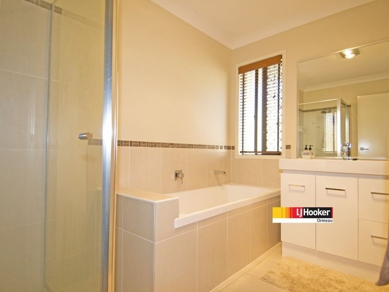 4 Bellthorpe Rd, Ormeau QLD 4208