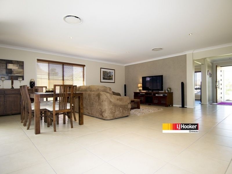 4 Bellthorpe Rd, Ormeau QLD 4208