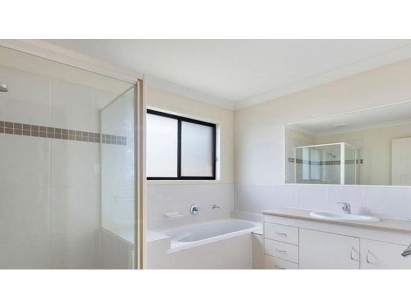 20 Begonia Street, Ormeau QLD 4208