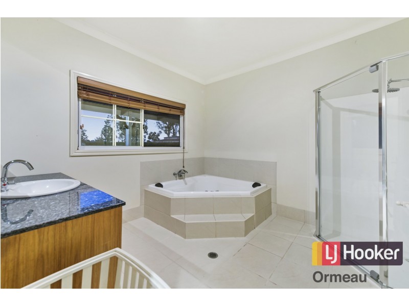 16 Kristy Court, Yatala QLD 4207