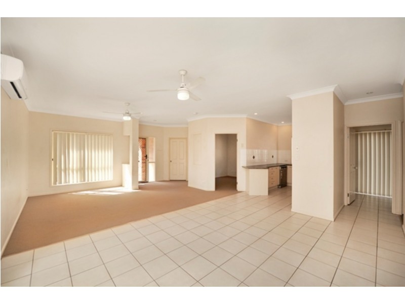 36 Holliday Drive, Edens Landing QLD 4207