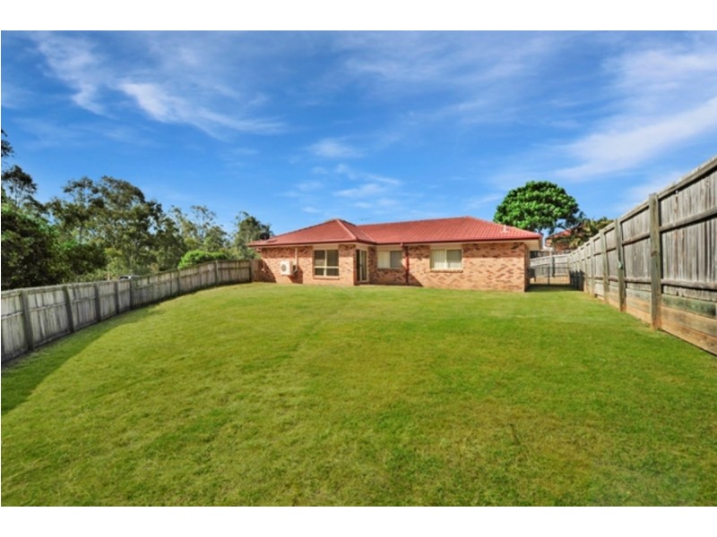 36 Holliday Drive, Edens Landing QLD 4207