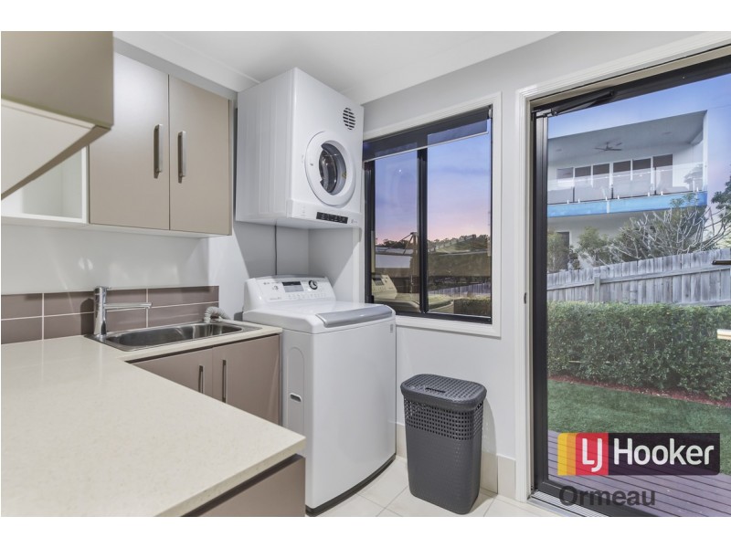 12 Blackcomb Rise, Ormeau Hills QLD 4208