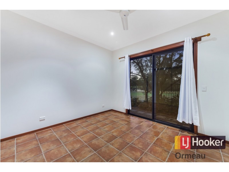25 The Avenue, Windaroo QLD 4207