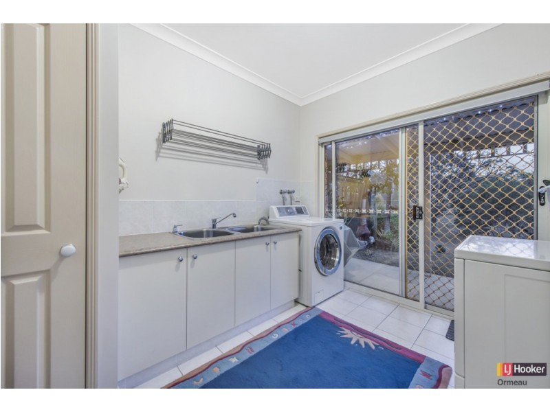 11 Mobbs Place, Ormeau QLD 4208