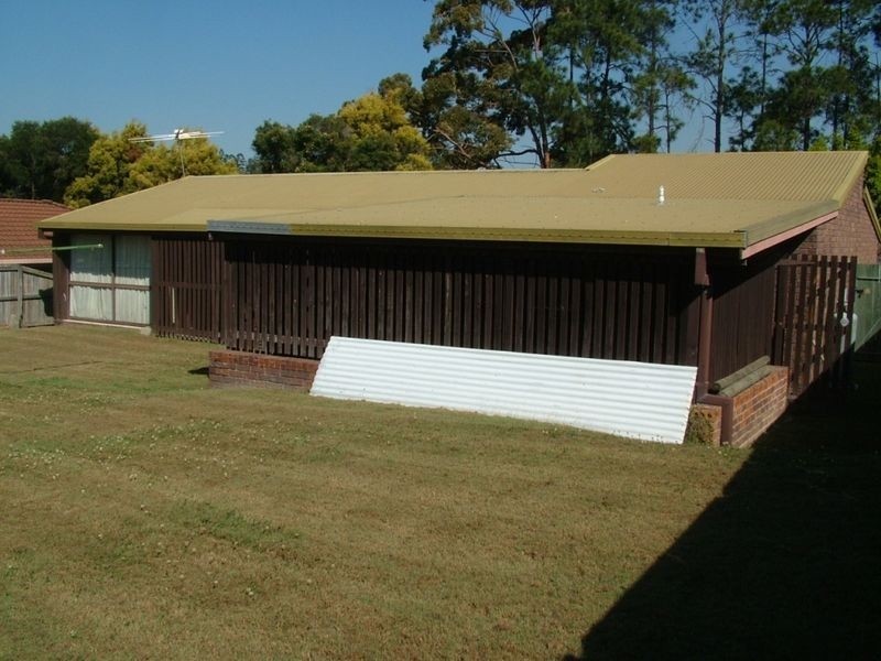 68 Holmead Rd, Eight Mile Plains QLD 4113