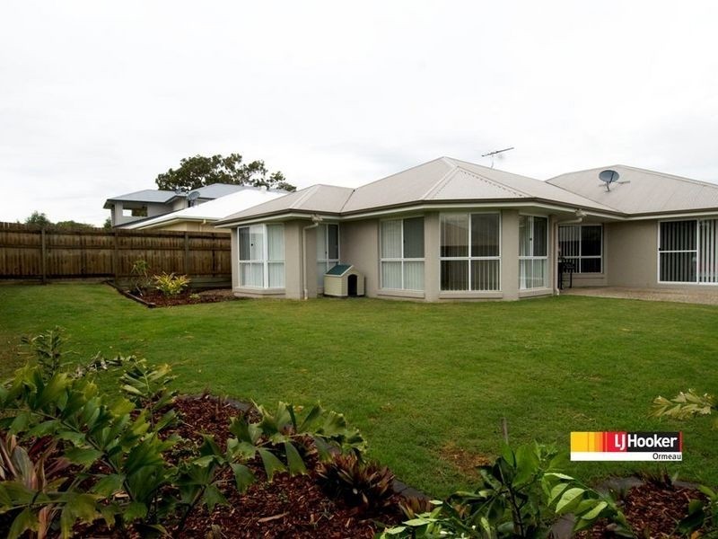 12 Hazelmere Cr, Ormeau QLD 4208