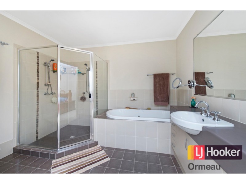 17 Lynbrook Avenue, Ormeau QLD 4208