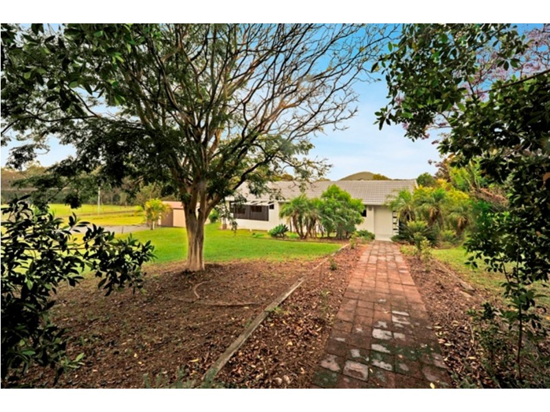 24 Belair Drive, Yatala QLD 4207