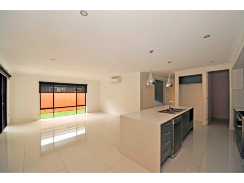 19 Dandalup Avenue, Ormeau Hills QLD 4208