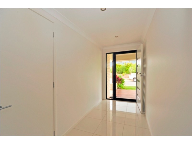 19 Dandalup Avenue, Ormeau Hills QLD 4208