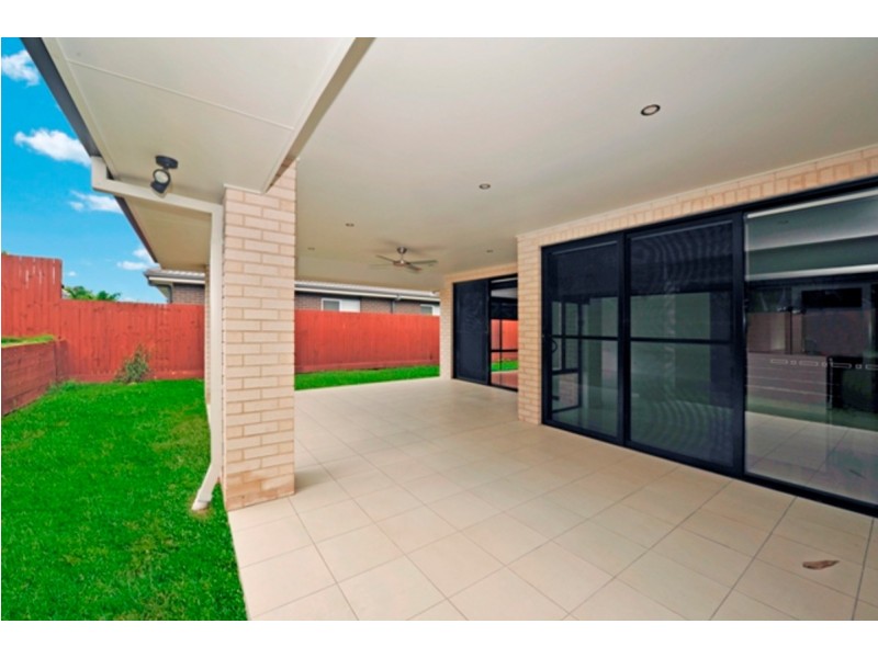 19 Dandalup Avenue, Ormeau Hills QLD 4208