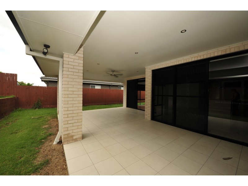 19 Dandalup Avenue, Ormeau Hills QLD 4208