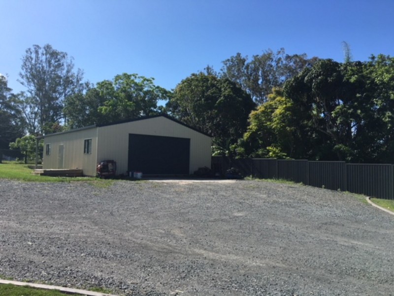 4 Elkana Road, Alberton QLD 4207