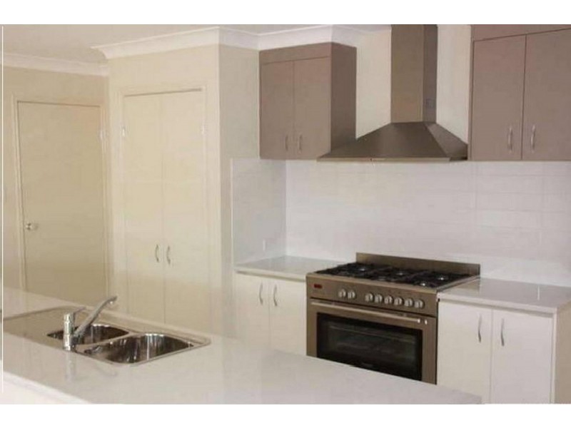 12 Olivevale Street, Ormeau QLD 4208