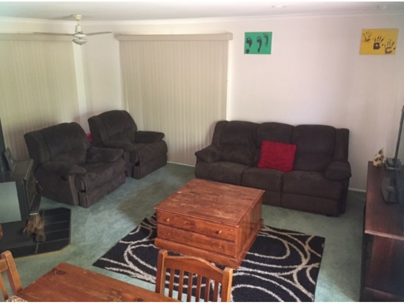 2 Benjamin Way, Windaroo QLD 4207