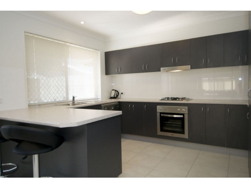 2/3 Morrell Court, Ormeau QLD 4208