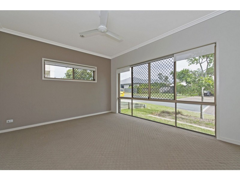 8 Kondalilla Tce, Waterford QLD 4133