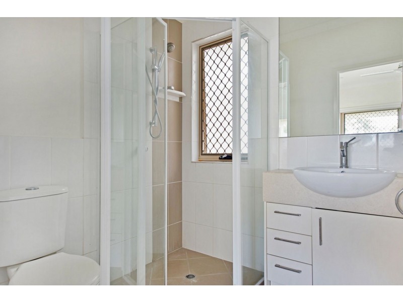 8 Kondalilla Tce, Waterford QLD 4133