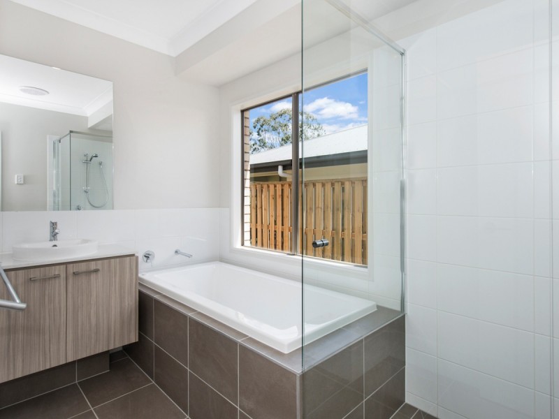 34 Bailey Court, Ormeau QLD 4208