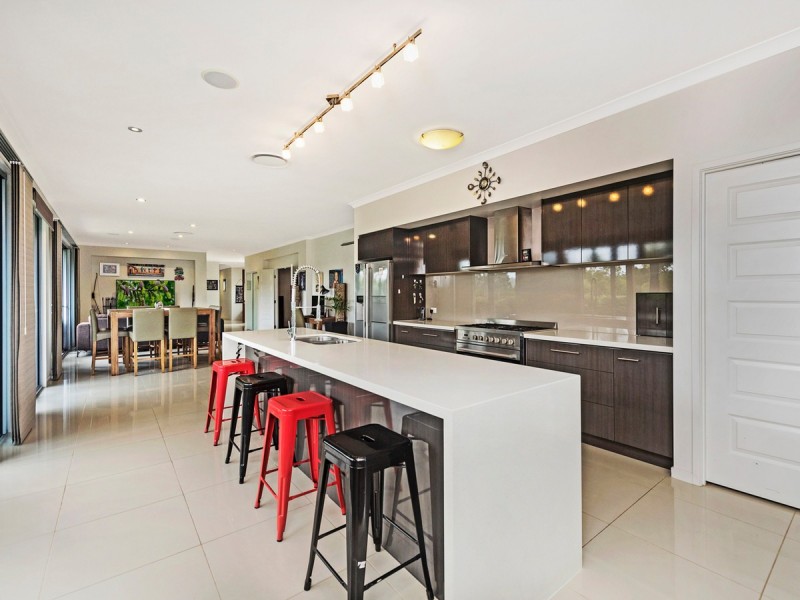 8 Waterlilly Place, Upper Coomera QLD 4209