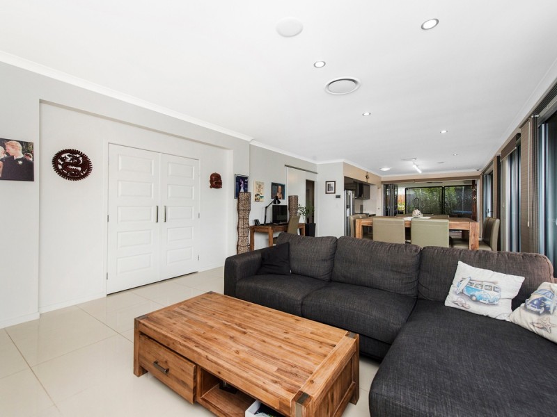 8 Waterlilly Place, Upper Coomera QLD 4209