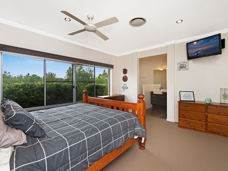 8 Waterlilly Place, Upper Coomera QLD 4209