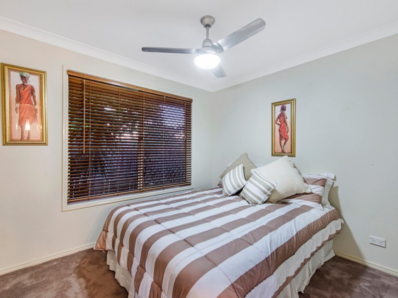 24 Bella Boulevard, Pimpama QLD 4209