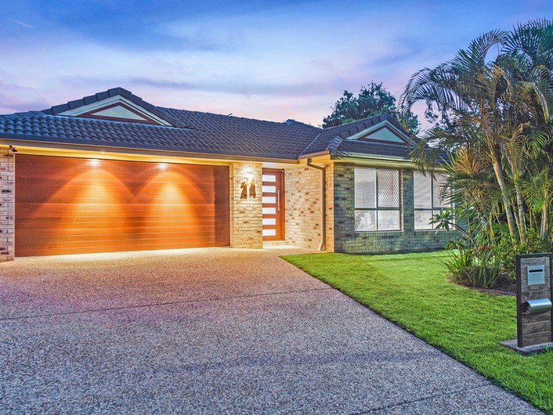 24 Bella Boulevard, Pimpama QLD 4209