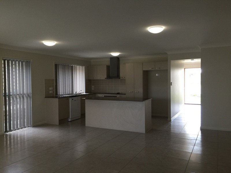 18 Pisces Court, Coomera QLD 4209