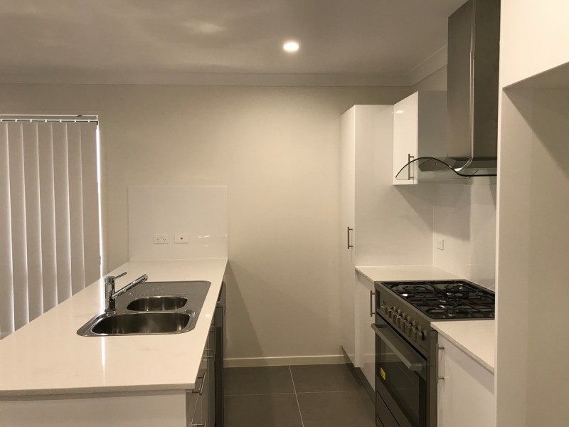 31 Gordon Street, Ormeau Hills QLD 4208