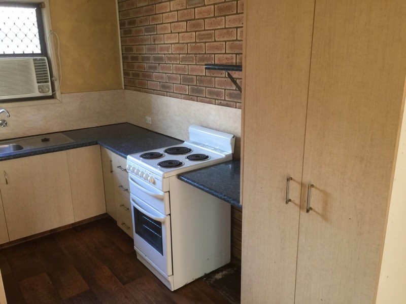 2/4 Conoble Court, Eagleby QLD 4207