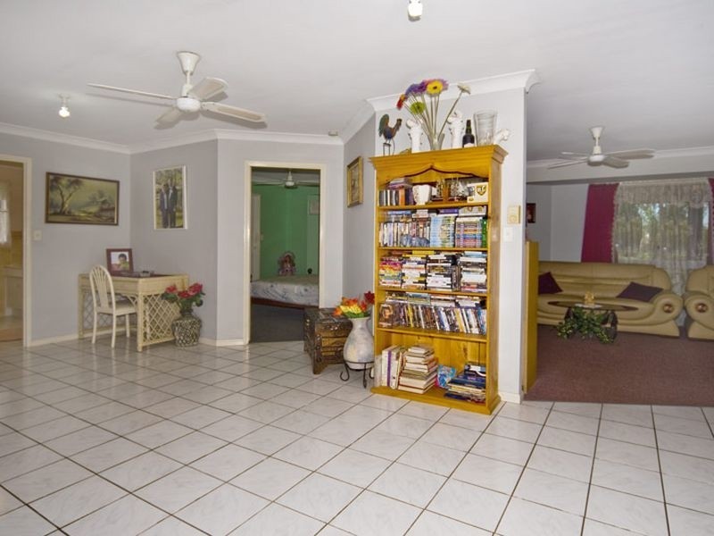 Yatala QLD 4207