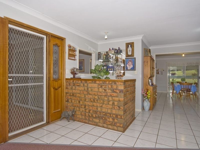 Yatala QLD 4207