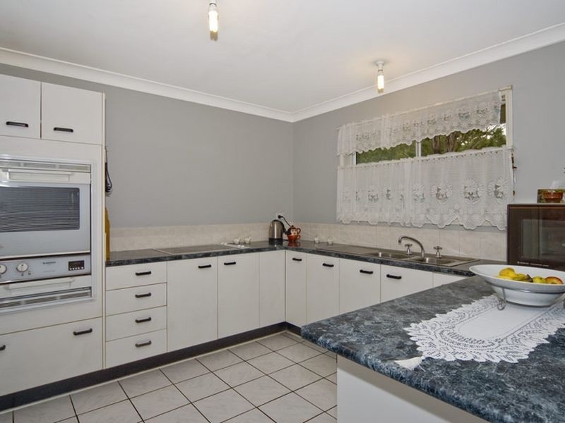 Yatala QLD 4207