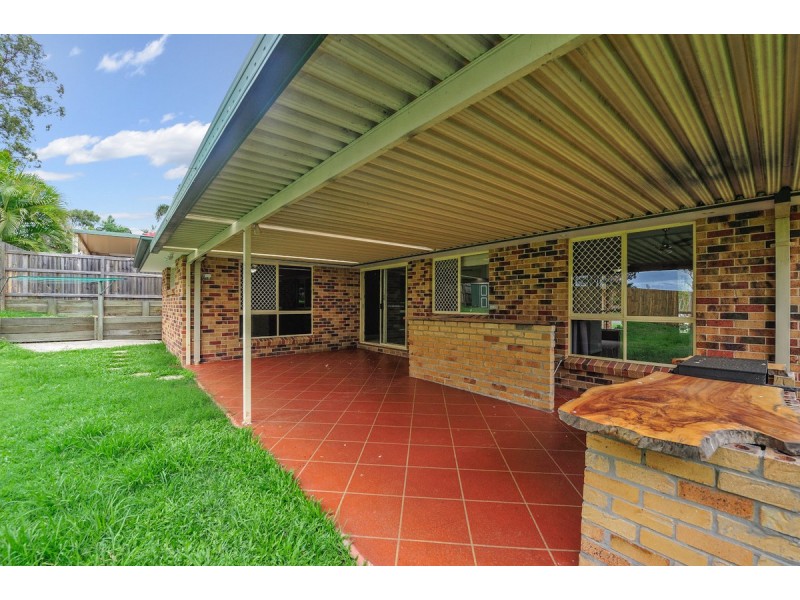 16 Ernest Street, Windaroo QLD 4207