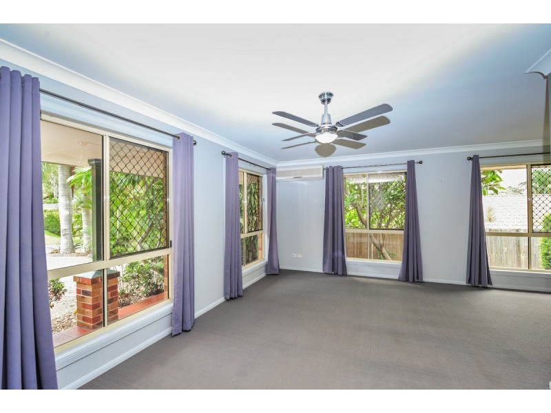 16 Ernest Street, Windaroo QLD 4207