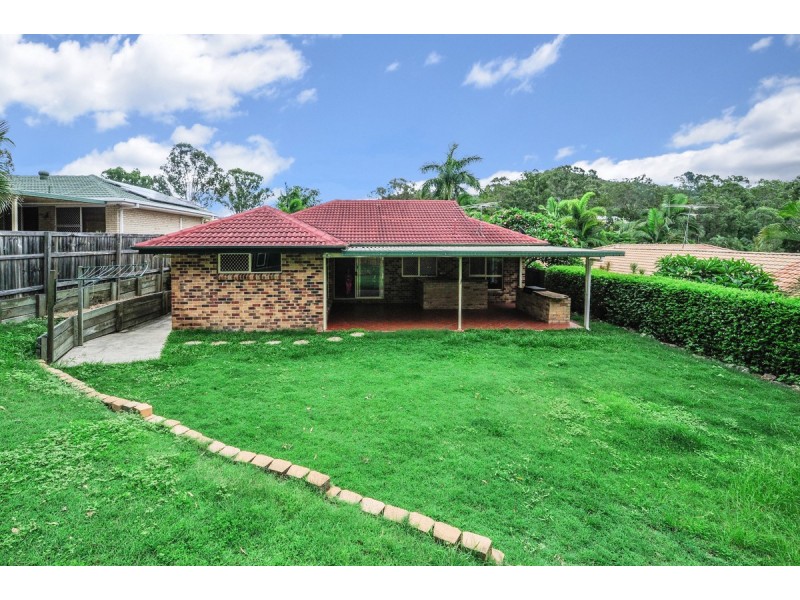 16 Ernest Street, Windaroo QLD 4207