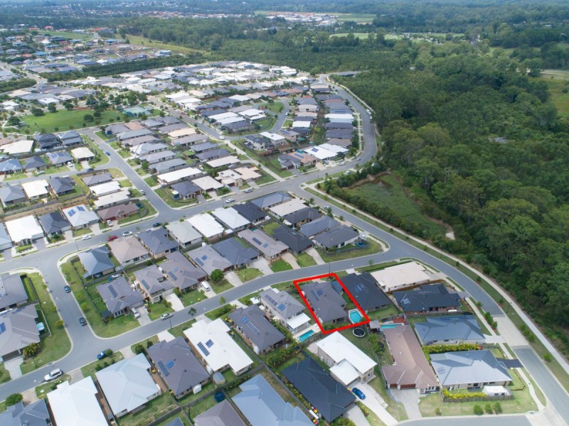 6 Hollanders Crescent, Ormeau Hills QLD 4208