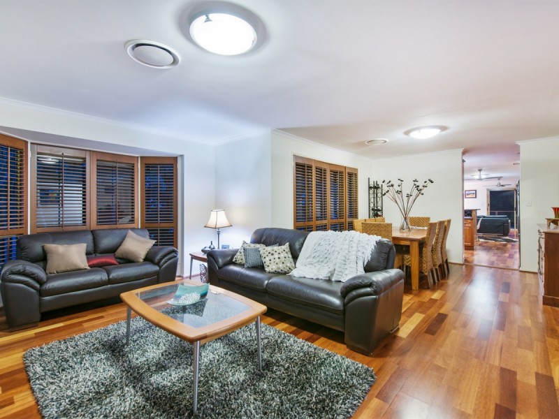 10 Vennor Drive, Ormeau QLD 4208