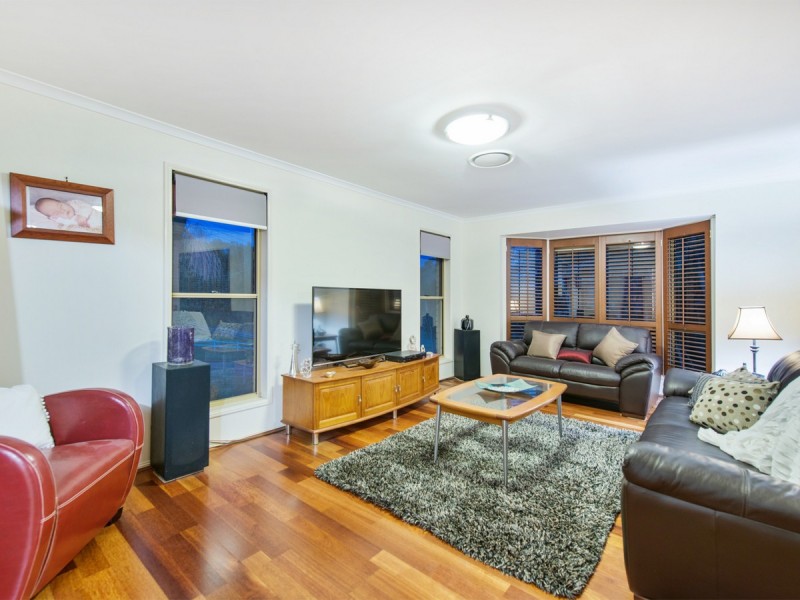 10 Vennor Drive, Ormeau QLD 4208