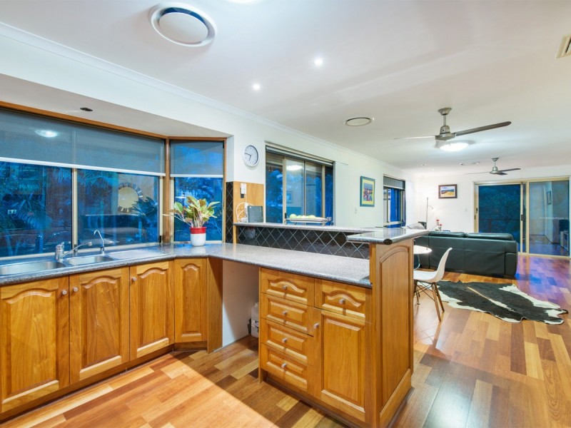 10 Vennor Drive, Ormeau QLD 4208