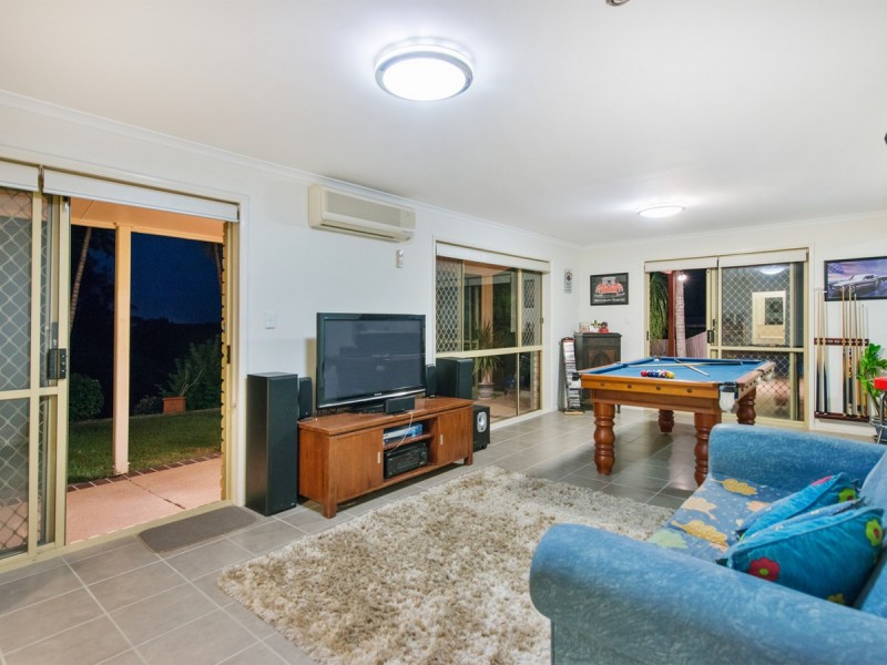 10 Vennor Drive, Ormeau QLD 4208