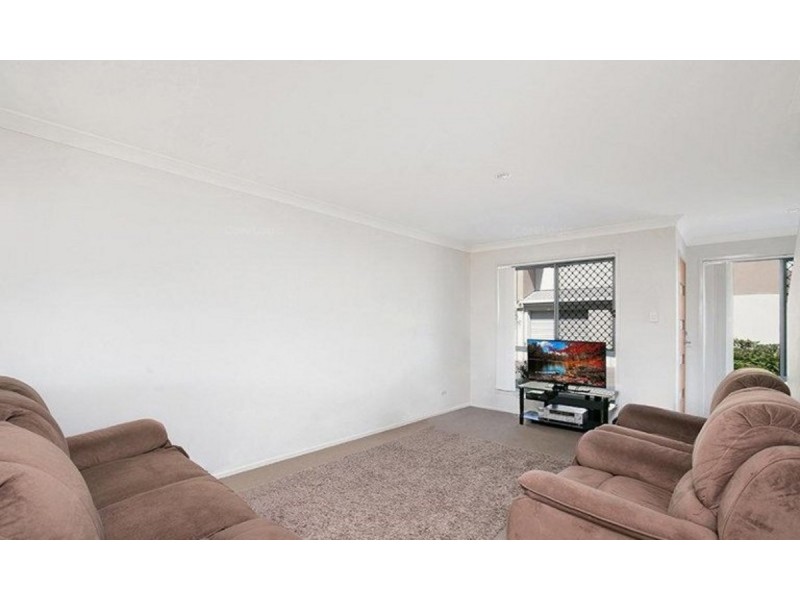 2/70-72 River Hills Road, Eagleby QLD 4207
