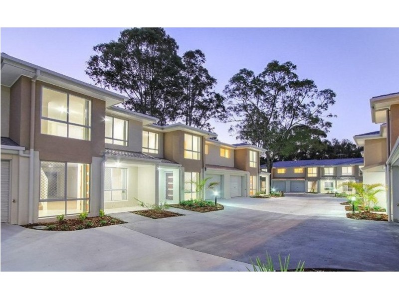 2/70-72 River Hills Road, Eagleby QLD 4207