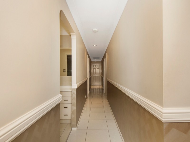 4 Arthur Way, Ormeau QLD 4208