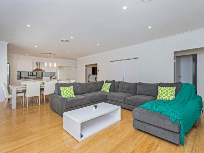 116 River Run Circuit, Ormeau Hills QLD 4208